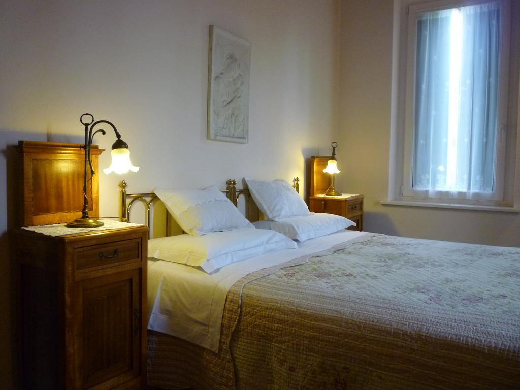 B&B Villa Dei Pini Domegliara Exterior photo