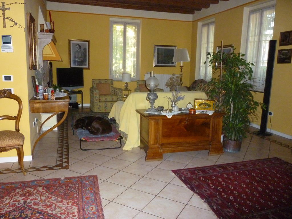 B&B Villa Dei Pini Domegliara Exterior photo